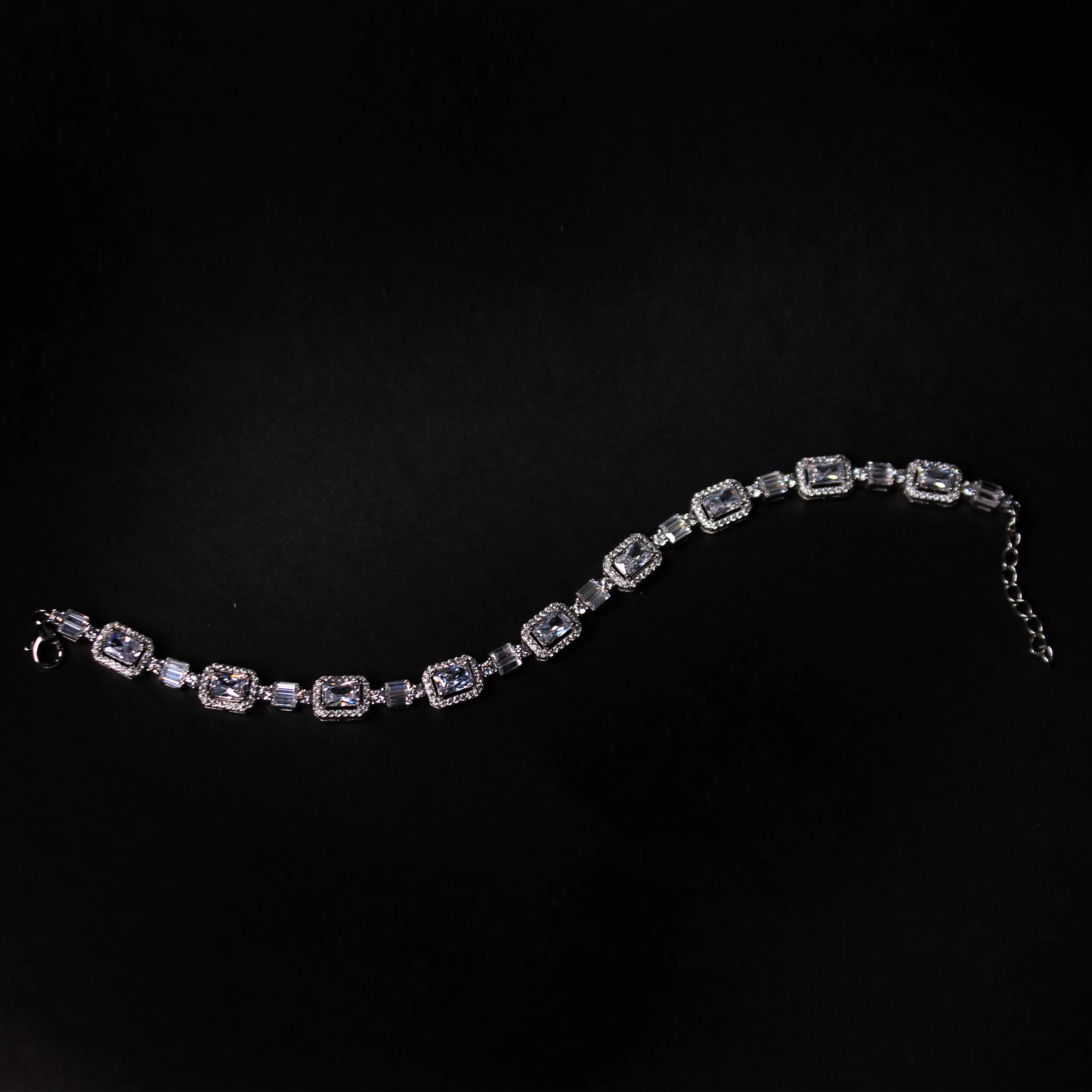 Bracelet in Cubic Zircons